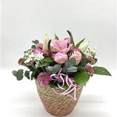 Fleur Coutures Basket Arrangement